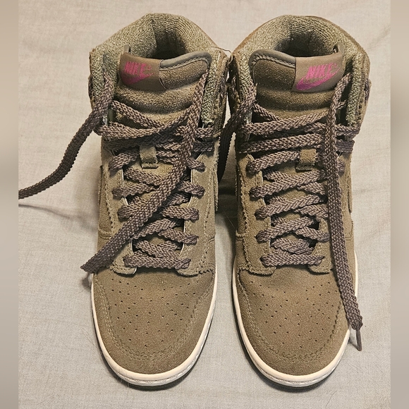 Nike Sky High Dunks Wedge Sneakers - Picture 8 of 8